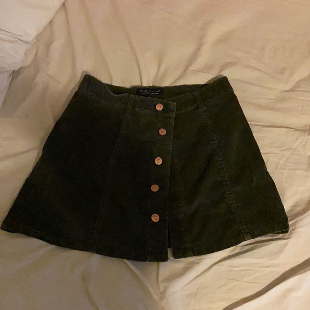 Dark Green Corduroy Skirt (size 5/27)
